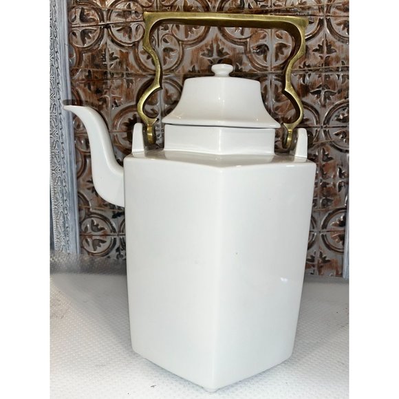 Mikasa Continental White  Hexagon Shaped Tea Pot Brass Handle Vintage - Picture 3 of 12